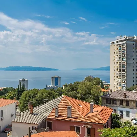 Apartment Nikky Seaview *